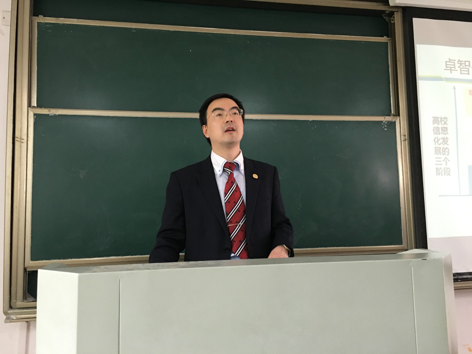 董心宇_meitu_1.jpg 董心宇_meitu_1.jpg